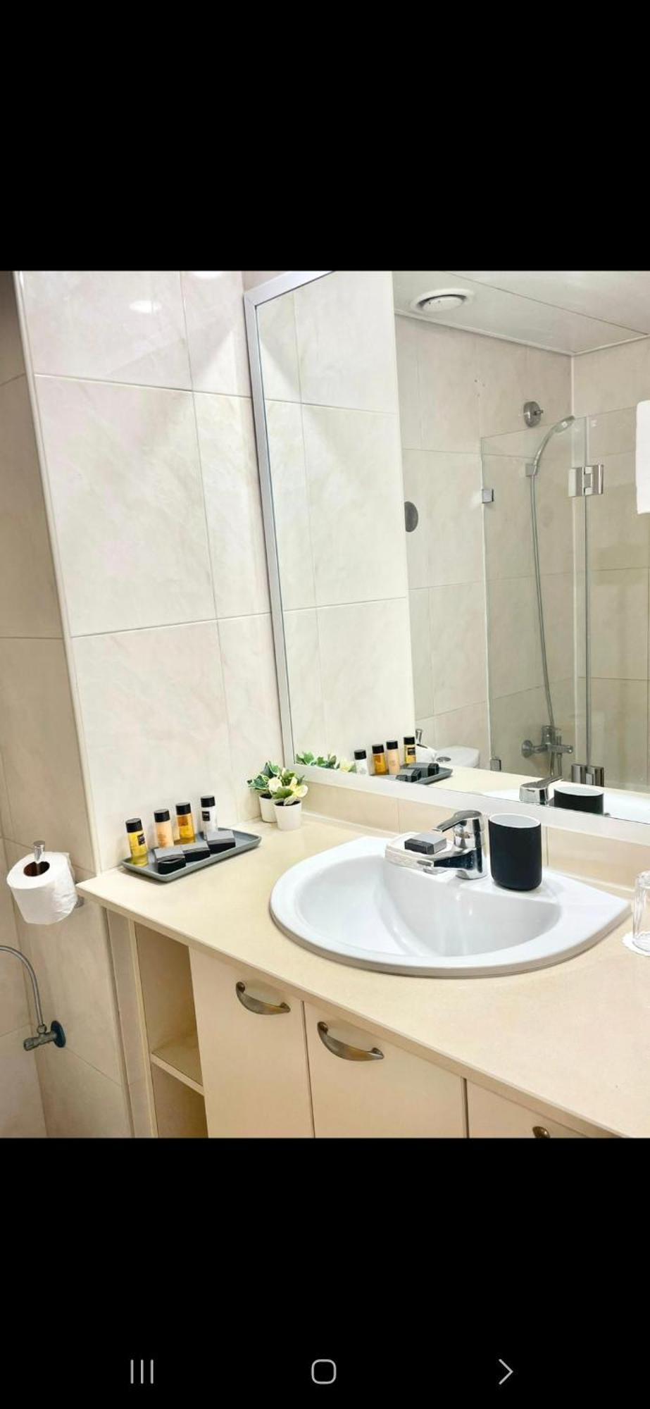 Oceanus Apartment Hotel Herzliya ภายนอก รูปภาพ